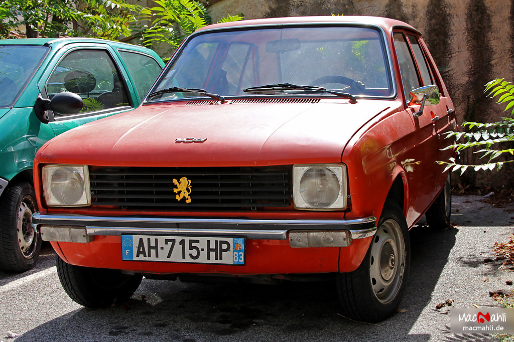 Peugeot 104 von vorne